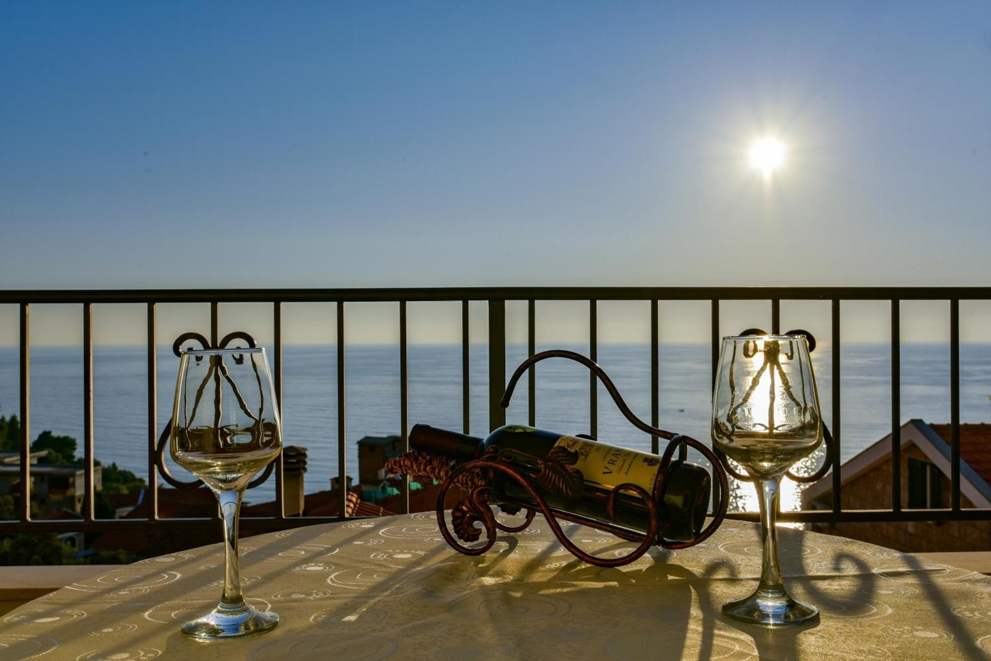 Apartments Leut Ilha Sveti Stefan Quarto foto